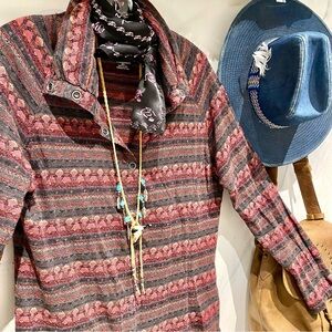 Southwestern Woolrich multifunctional top/cardi w country equestrian vibe